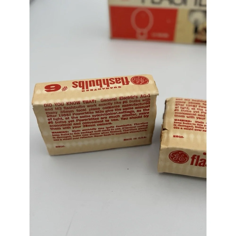 Vtg GE No. 6 Flashbulbs 8/12 Clear Bulbs w/ Original Box 1950s Photography USA